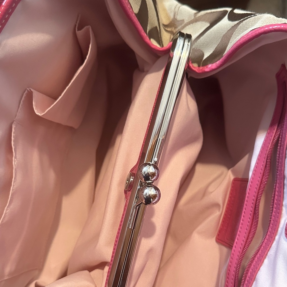 Stylish Brown and Pink Coach  Bag - Picture 4 of 7